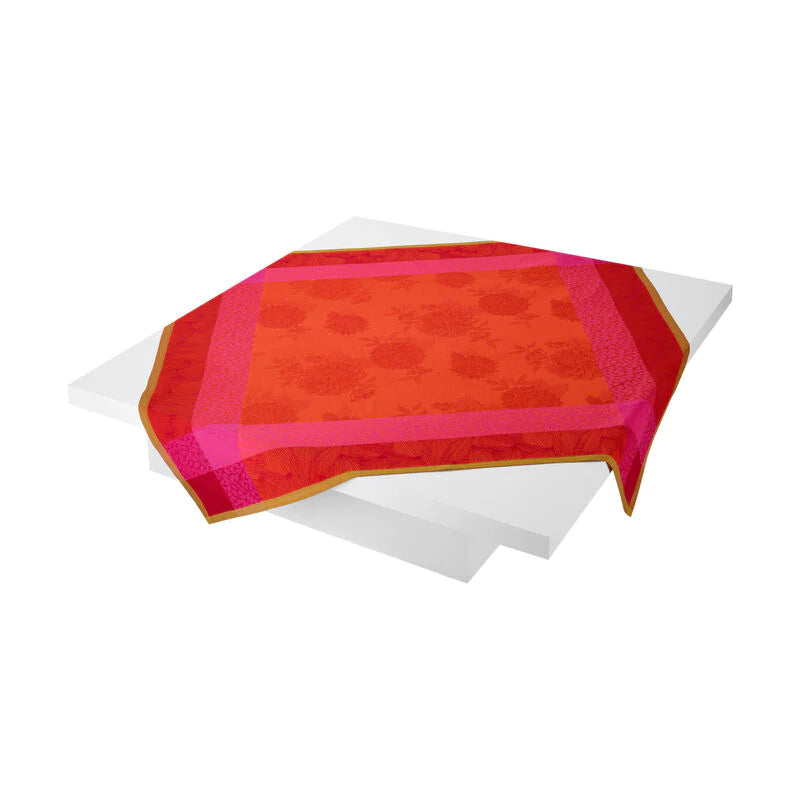 Le Jacquard Francais Tablecloth "Parfums de Bagatelle" Nasturtium