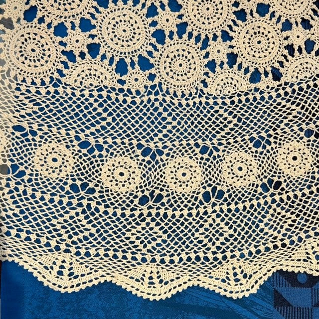 100% Cotton Crochet Tablecloth - Ecru