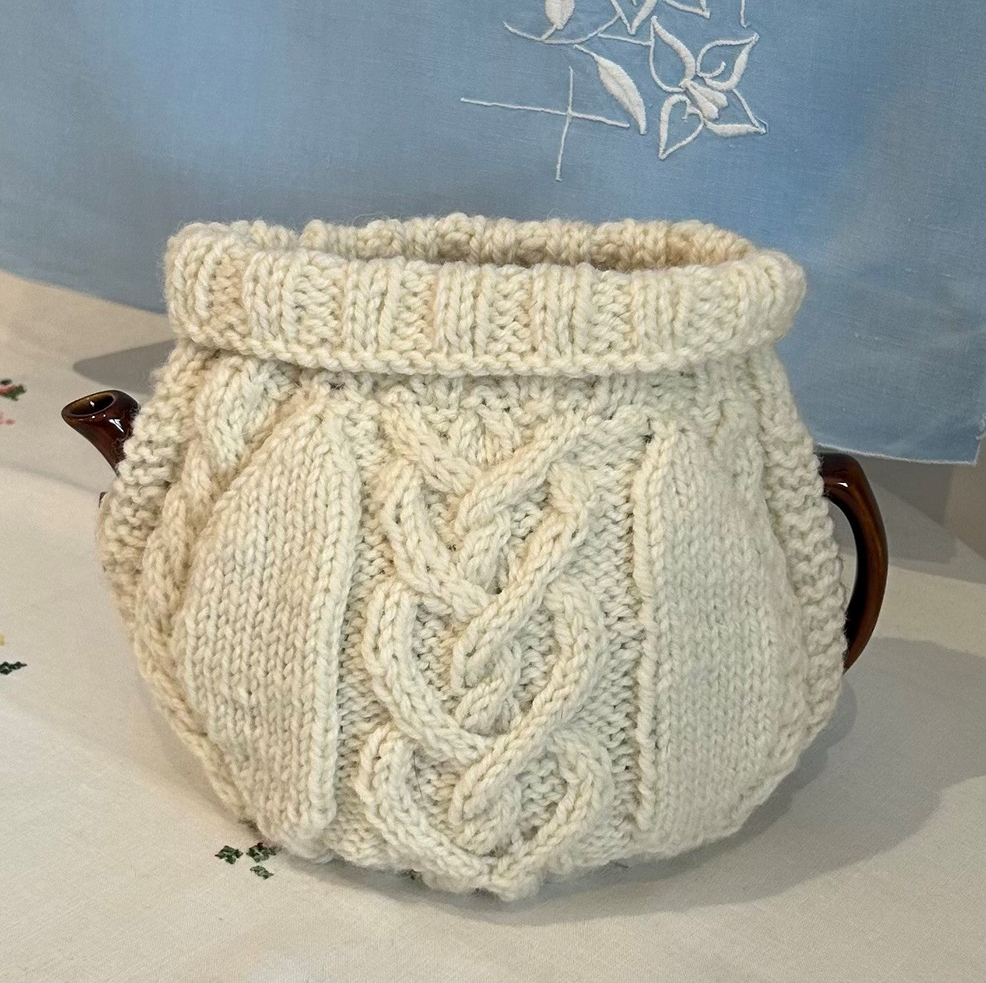 Hand Knit Irish Tea Cosy - "Finley" Cream