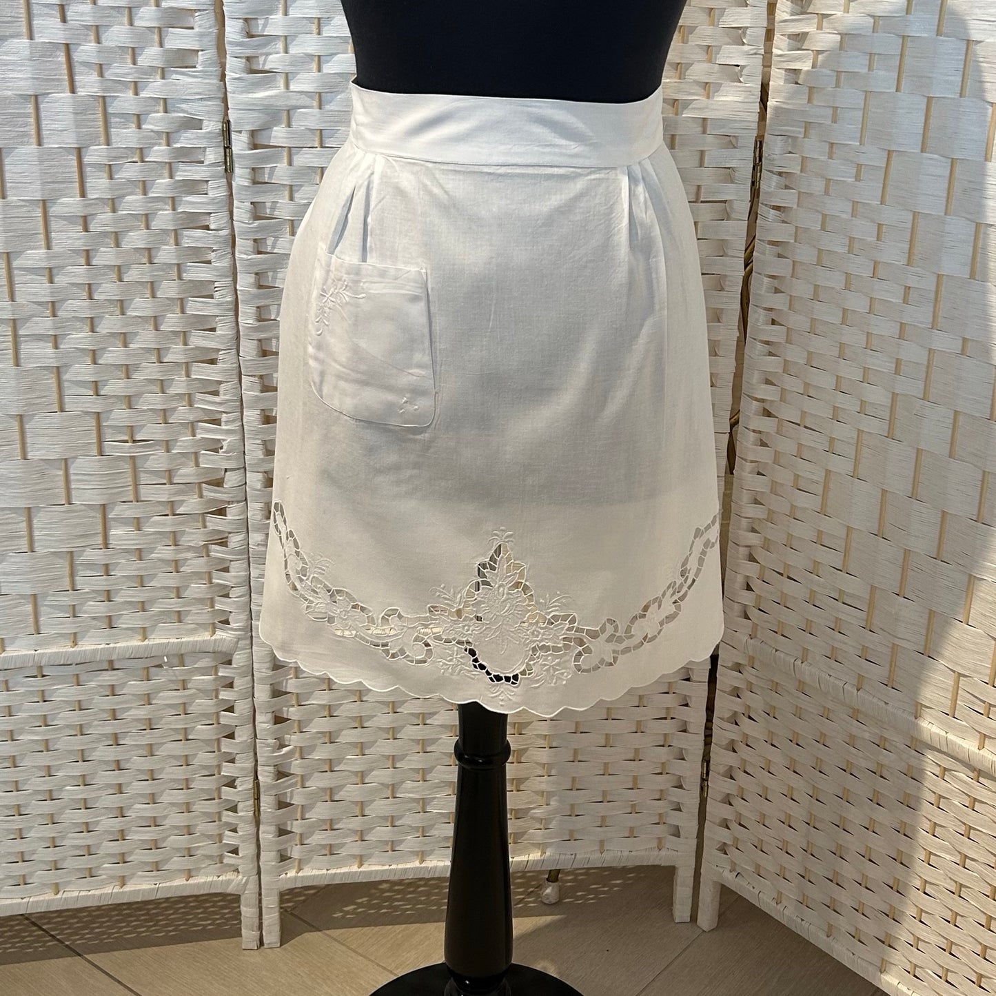 Traditional Half White Apron "Ethel"