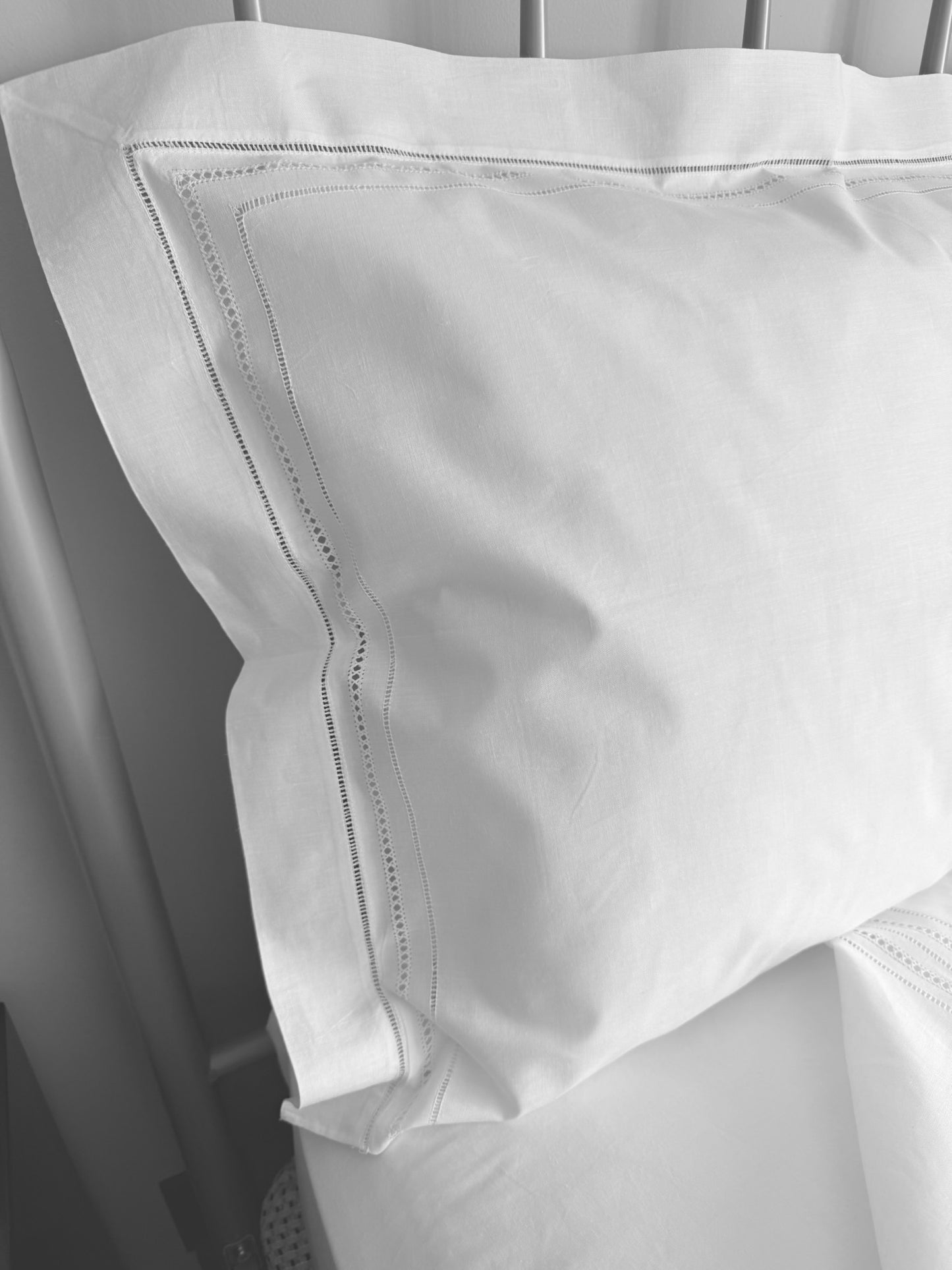 Vintage Luxury Linen Pillow Shams - White