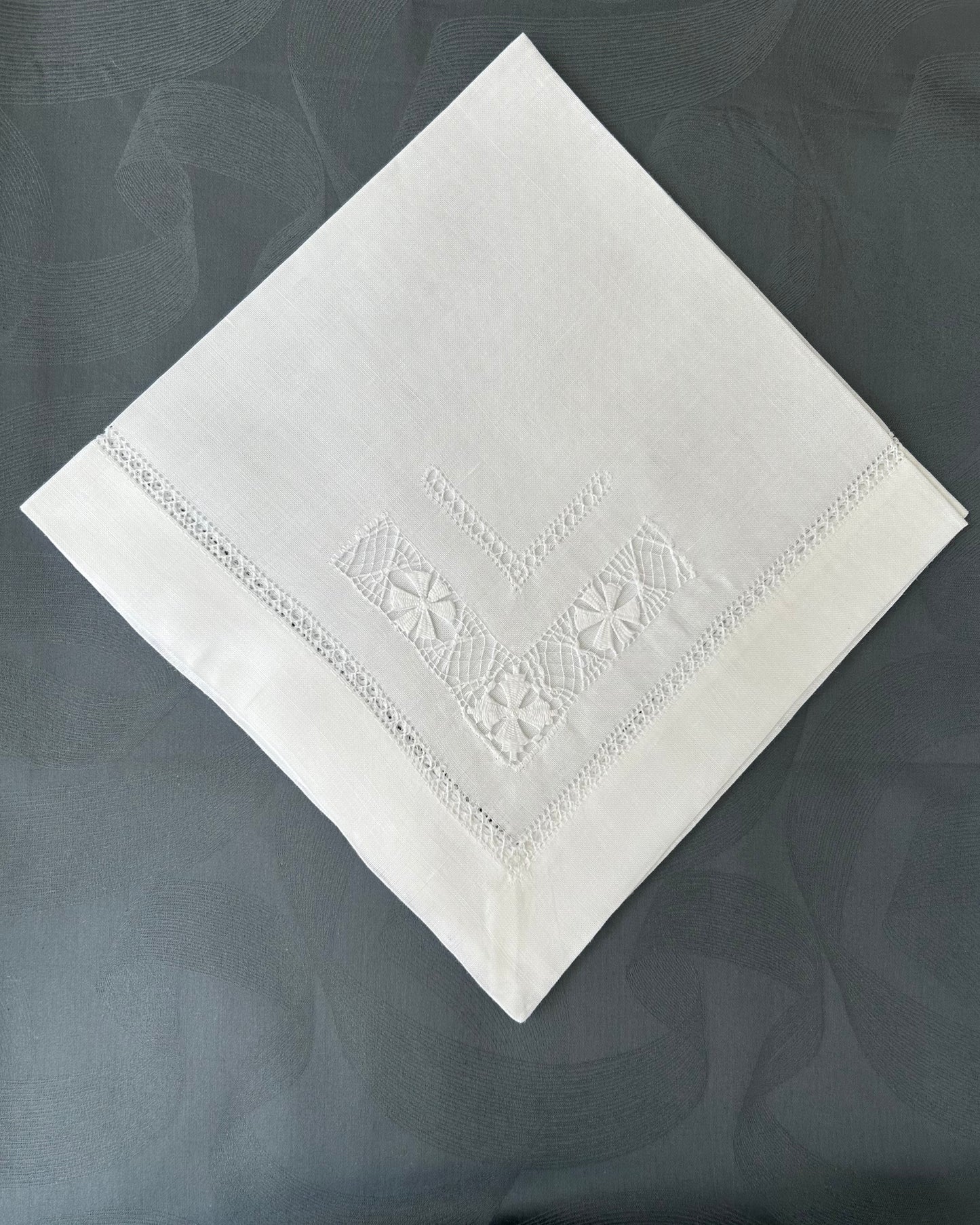100% Linen Drawn Thread Napkins - White