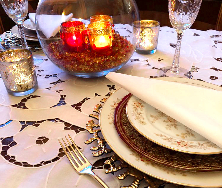Hand Embroidered Cotton Table Center Set With Napkins