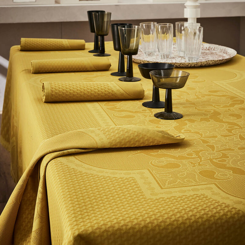 Le Jacquard Francais Tablecloth "Palais Venetien" Yellow