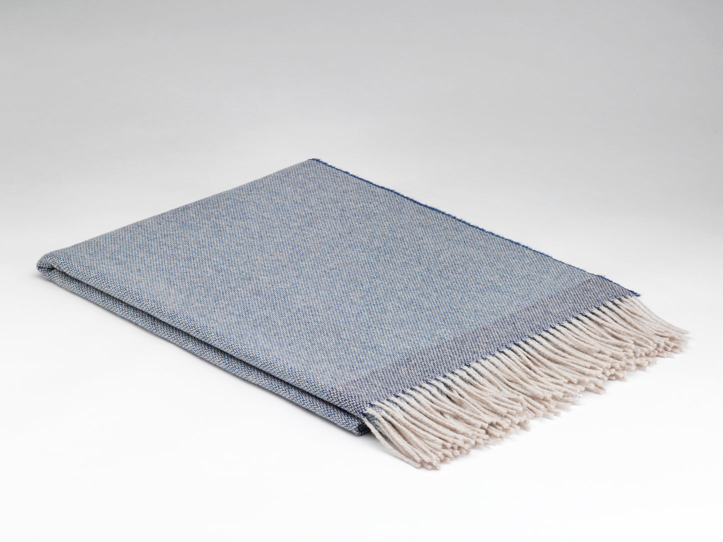 McNutt Eco Collection Wool Throw "Sea"