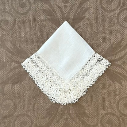 Estate/Vintage Ladies Handkerchief - Off White Linen With Handmade Lace Edge