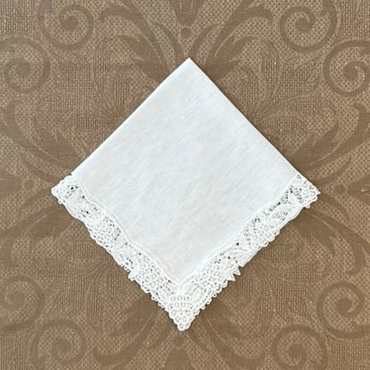 Estate/Vintage Ladies Handkerchief - Linen With Lace Edge