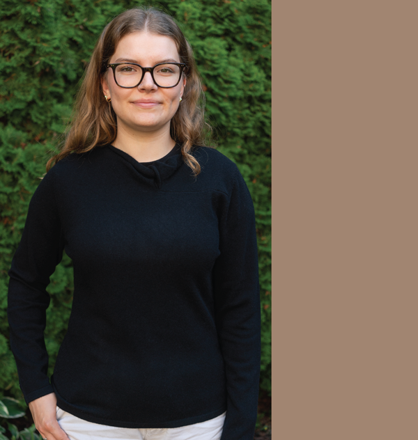 Women's Twisted Neckline Cashmere Sweater