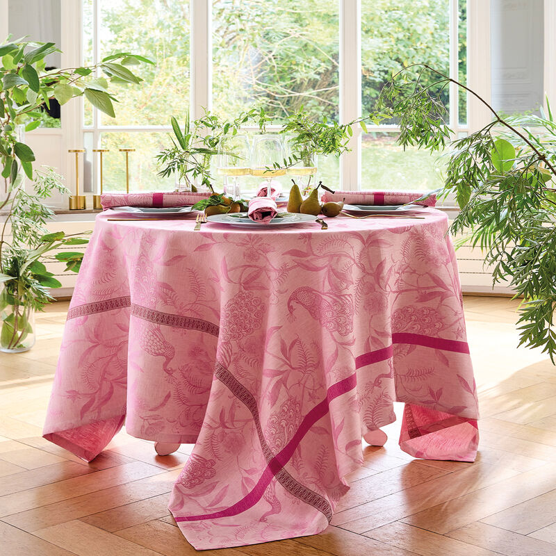 Le Jacquard Francais Tablecloth "L'Orangerie" Magnolia Pink