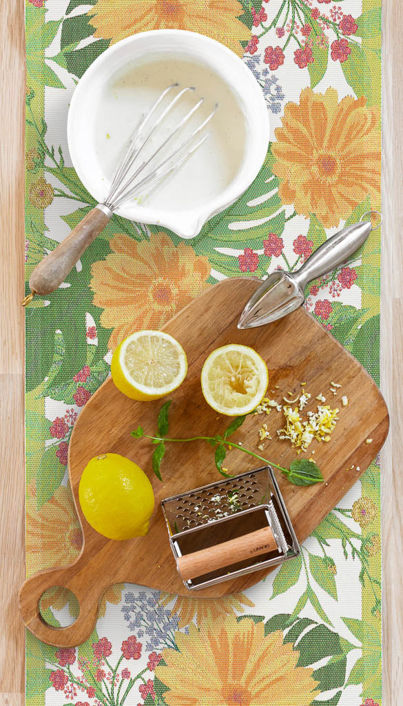 Ekelund Table Runner: "Beauty"