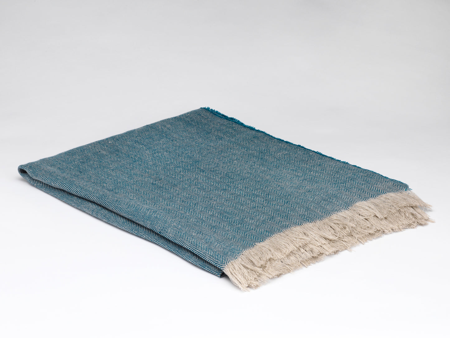 McNutt Linen Throw "Bluebird"