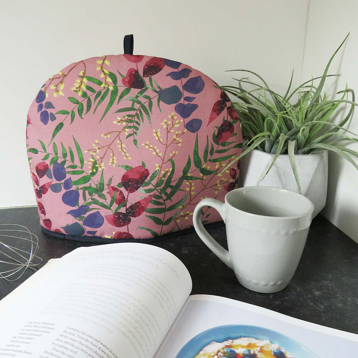 Tea Cosy "Wild Florals"