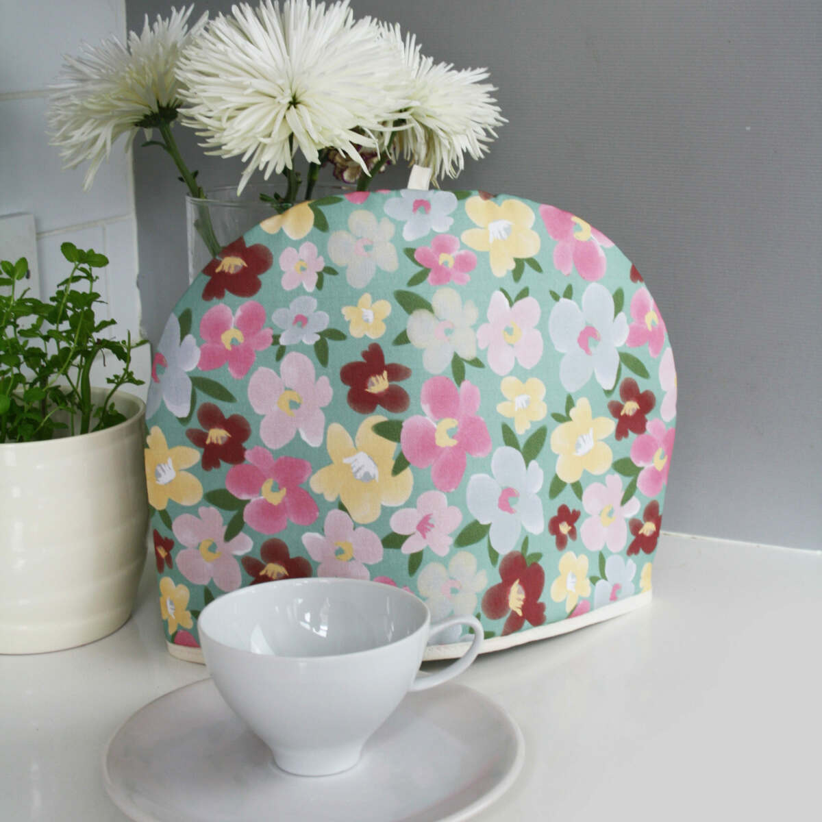 Tea Cosy "All In Blooms"