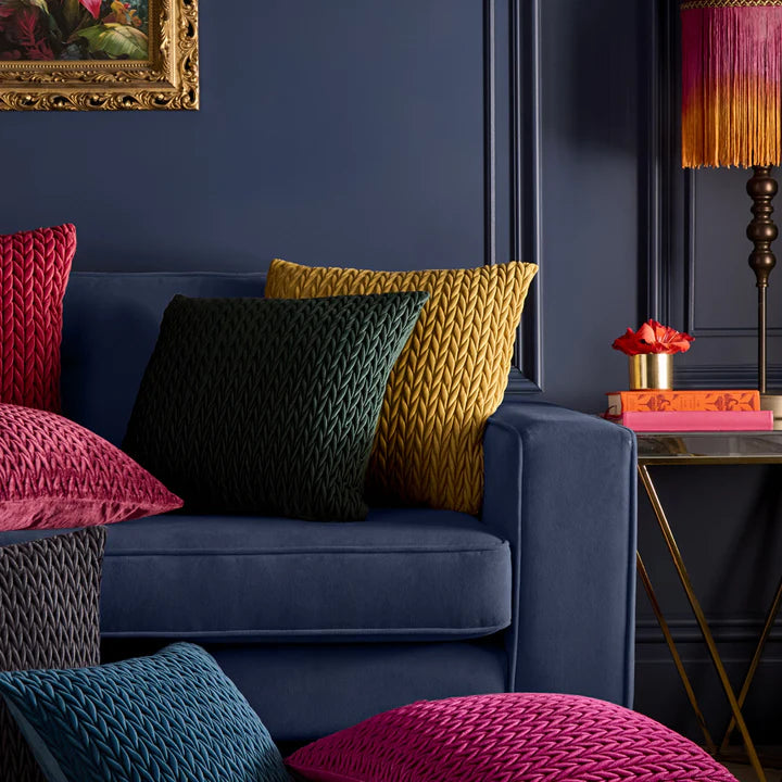 Amory Cushion - Gold