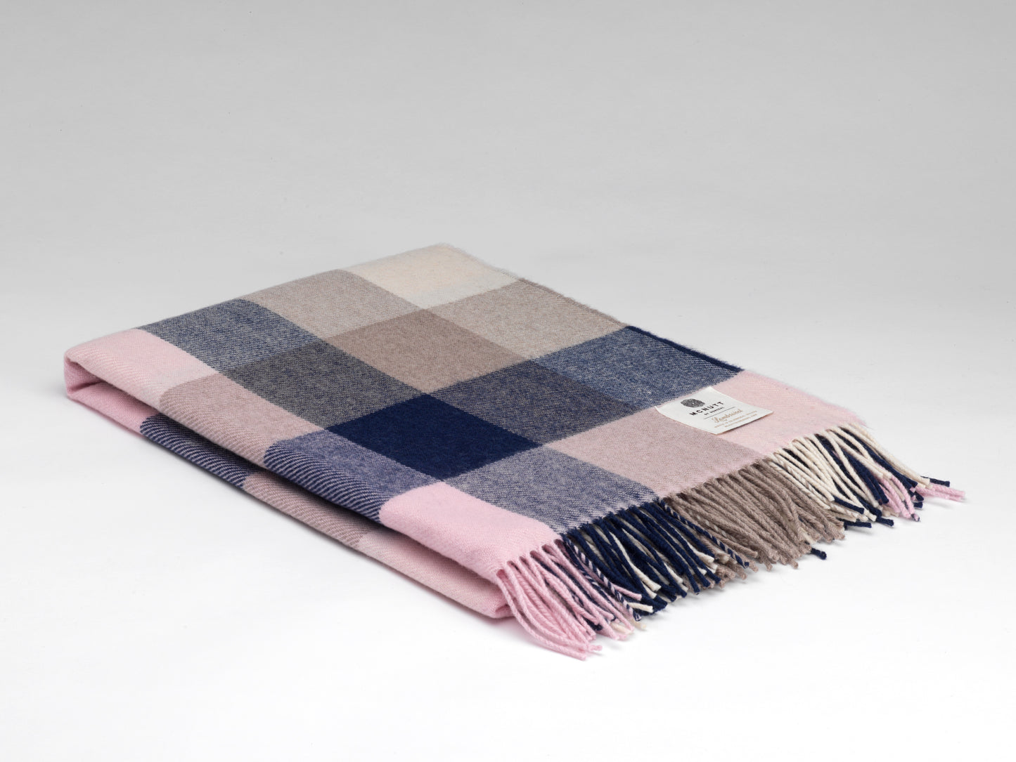 McNutt Supersoft Merino Lambswool Throw "Chic"