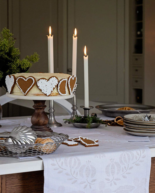 Ekelund Table Runner: "Elegans"