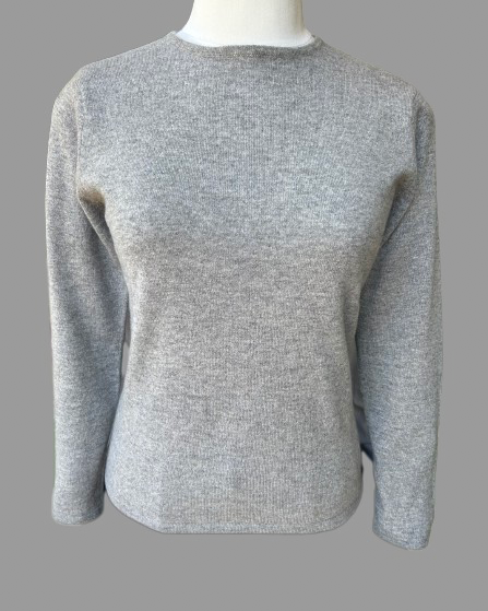 Cashmere Sweater: Crew Neck Silver