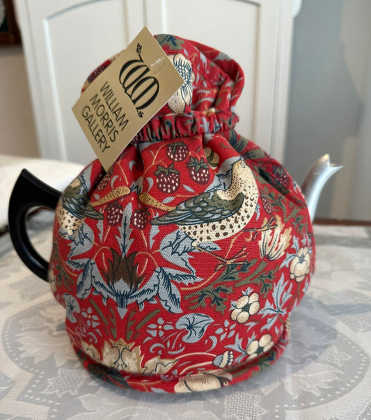 Tea Cozy Muff William Morris "Strawberry Thief" Red