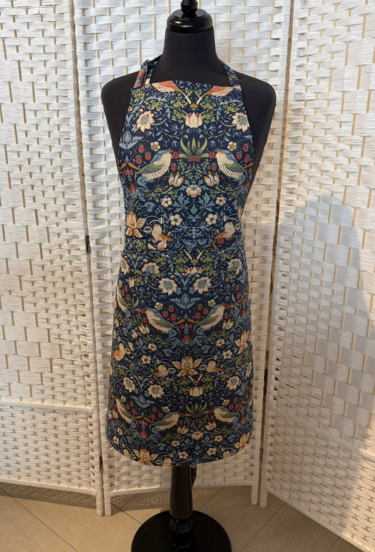 Apron (Cotton) "William Morris Strawberry Thief" Indigo