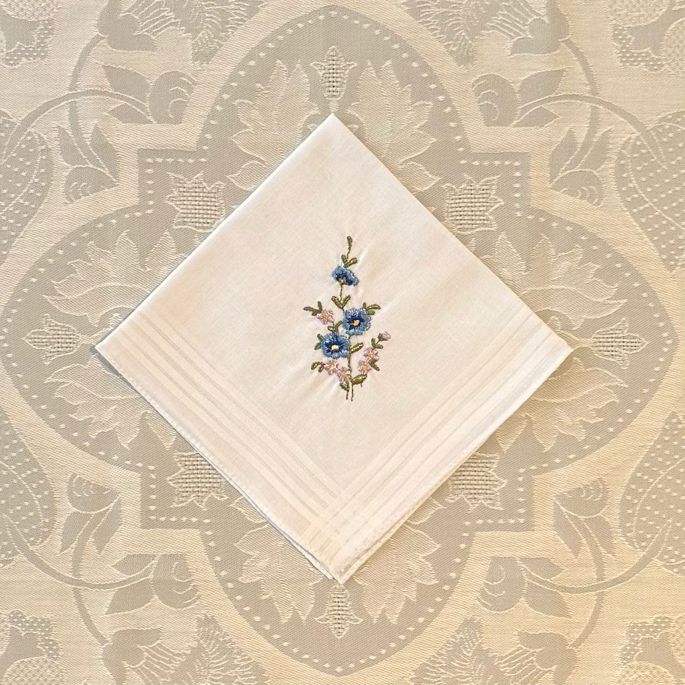 Handkerchief Ladies - Embossed Cotton Anemone