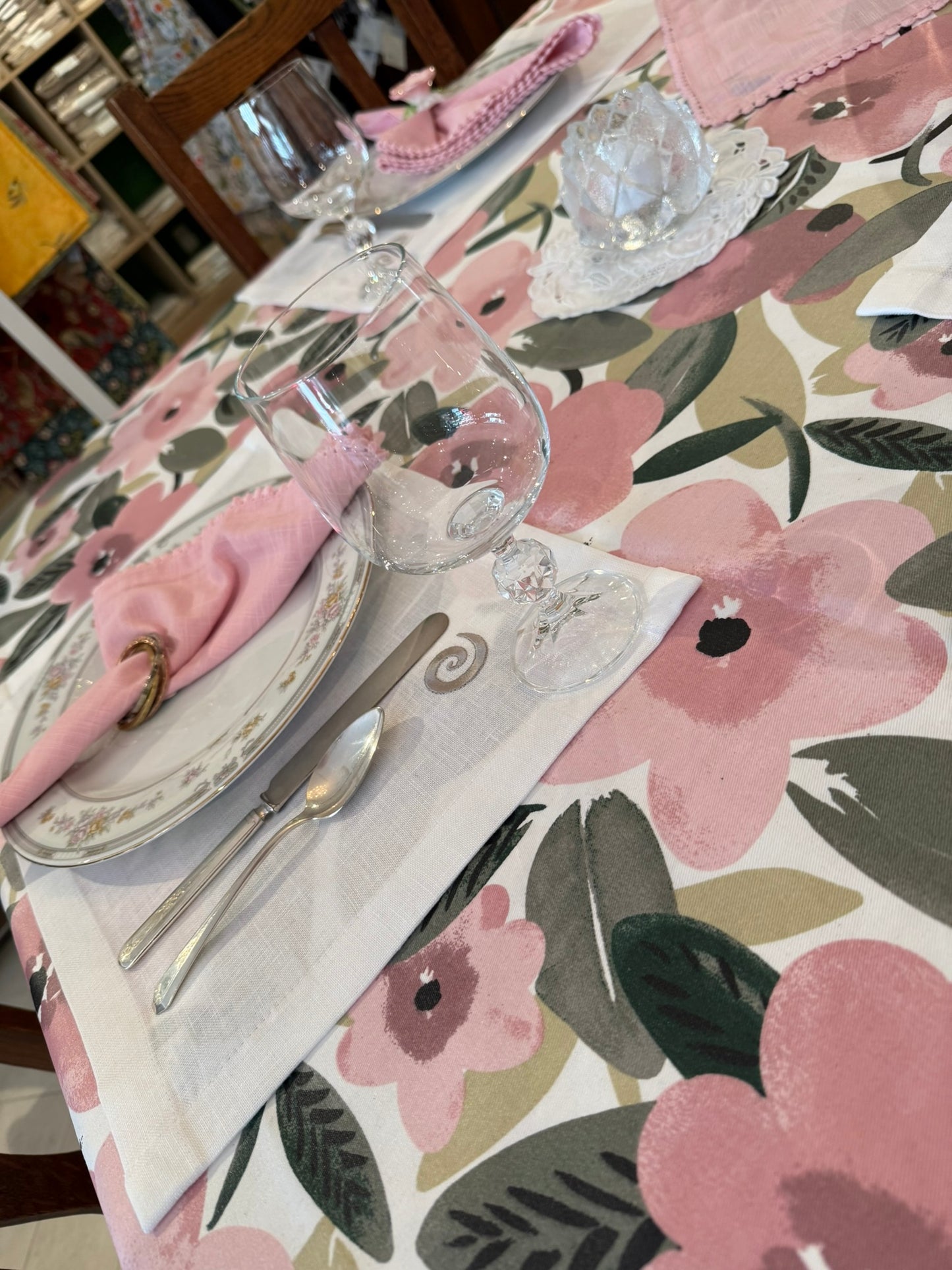 L'Ensoleillade Acrylic Coated Tablecloth: "Kelly"