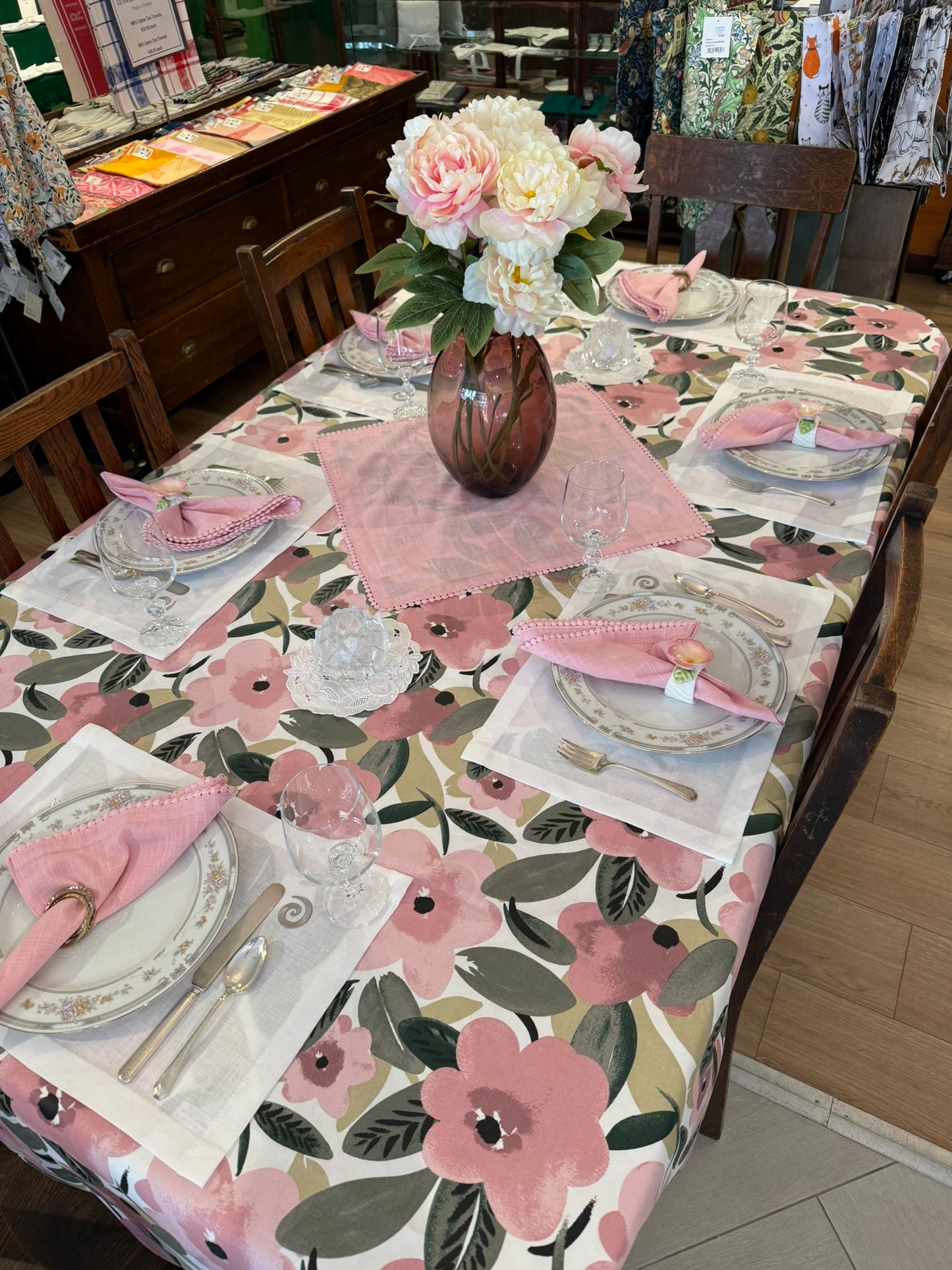 L'Ensoleillade Acrylic Coated Tablecloth: "Kelly"