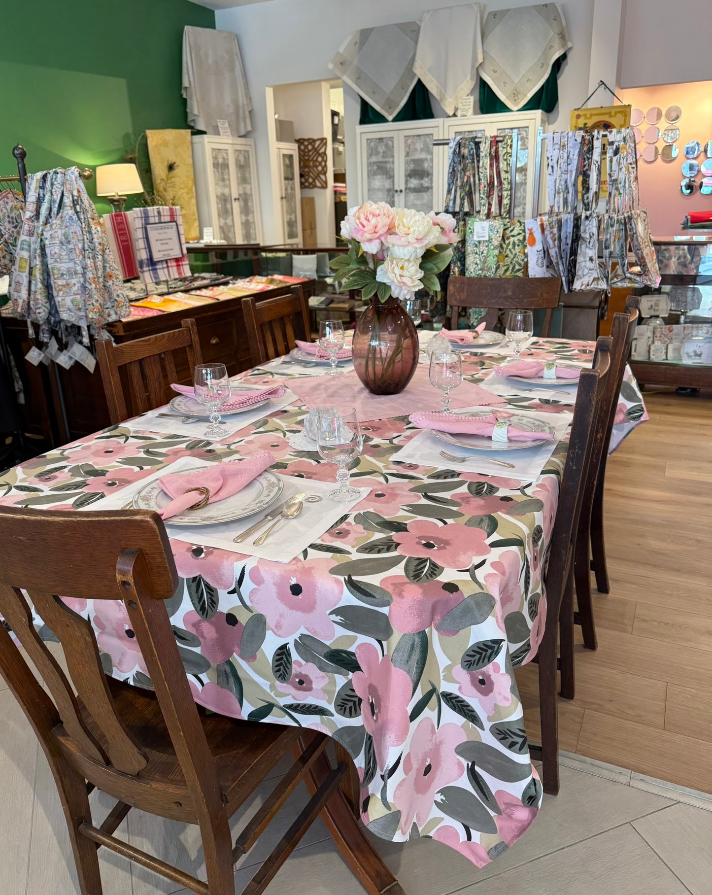 L'Ensoleillade Acrylic Coated Tablecloth: "Kelly"