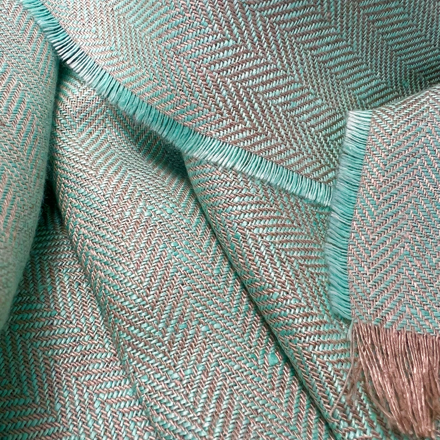 McNutt Linen Throw "Mint"