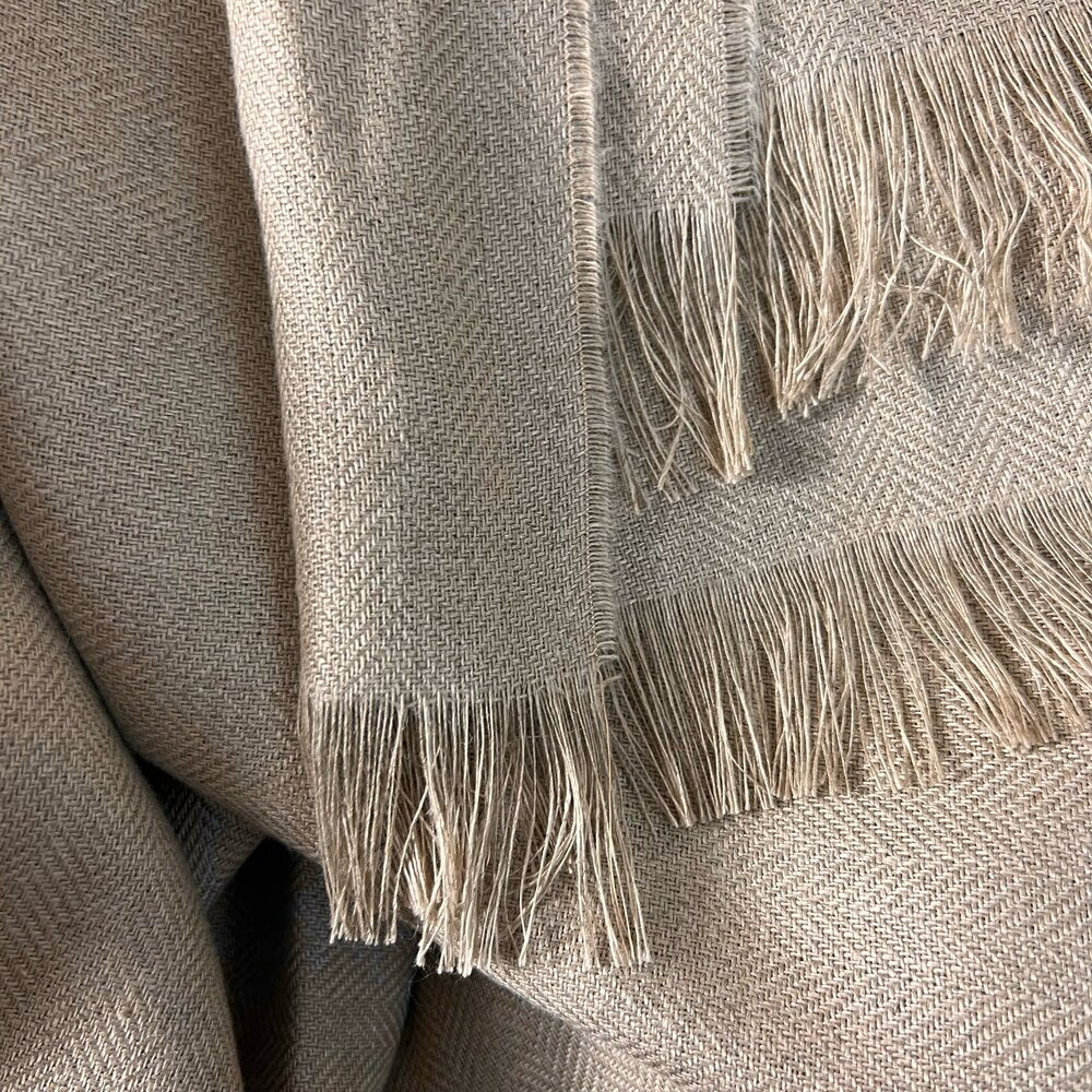McNutt Linen Throw "Natural"