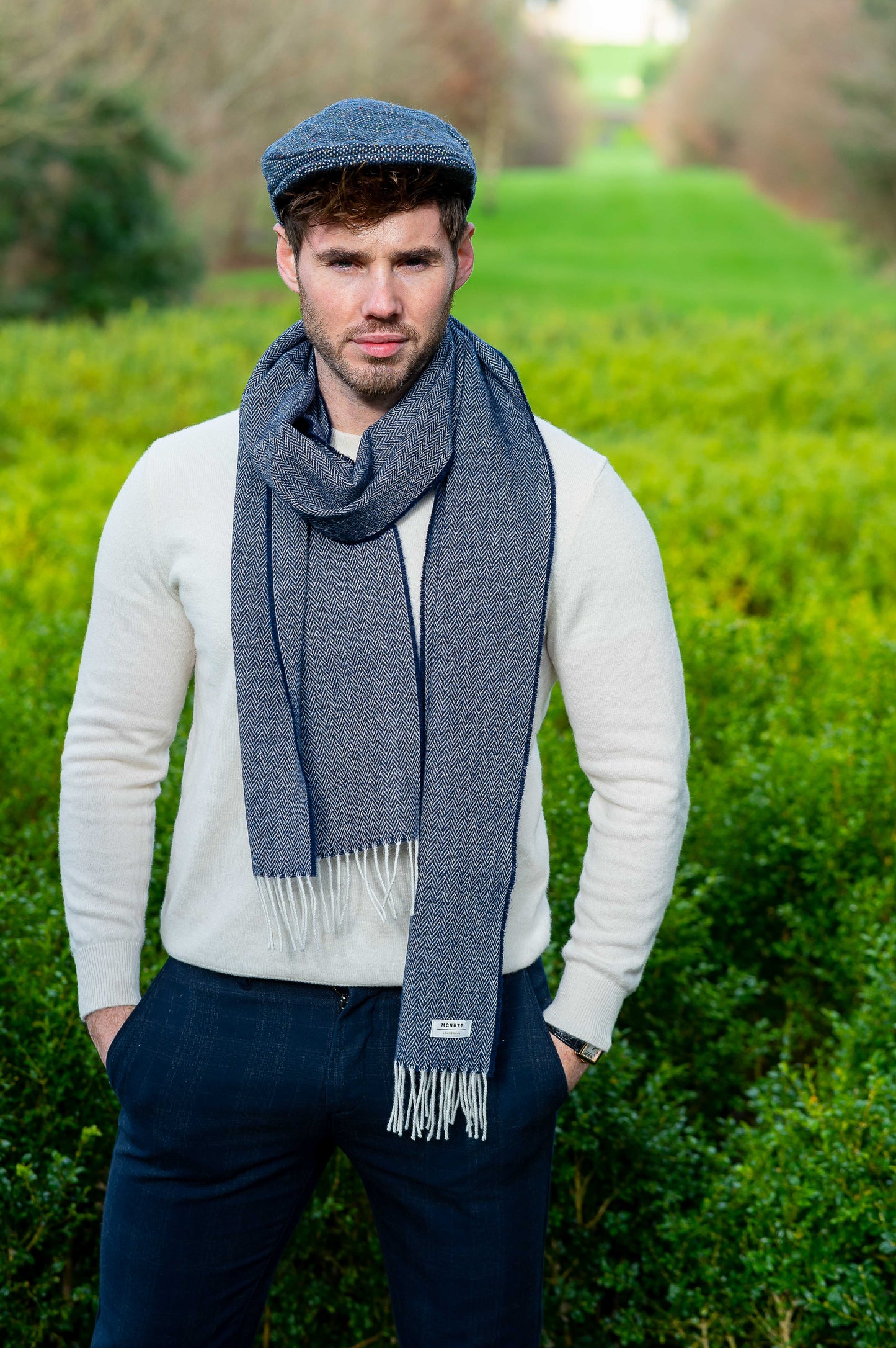 McNutt Lambswool Scarf - Navy Herringbone