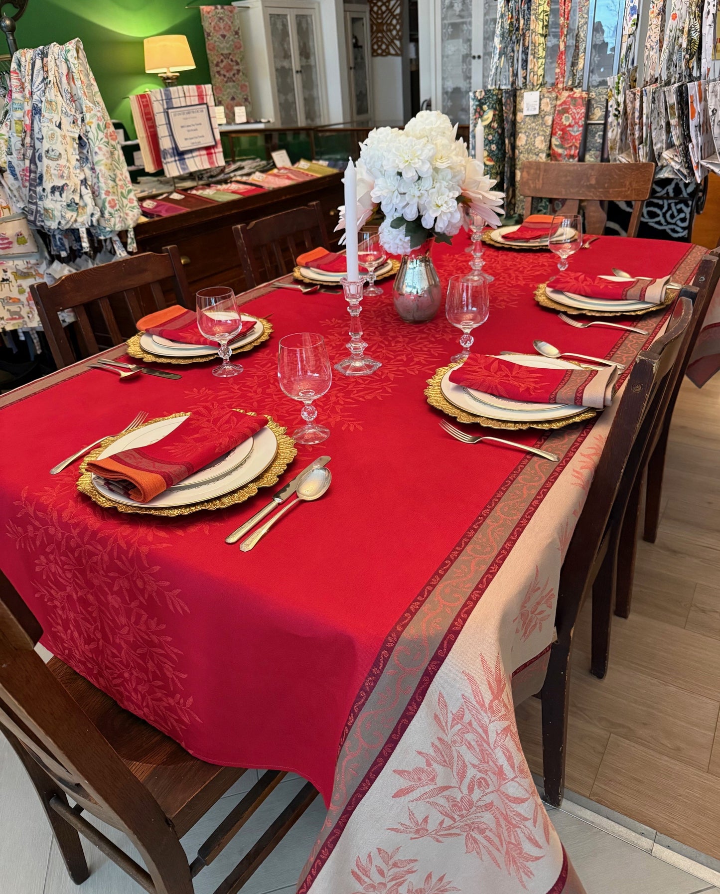L'Ensoleillade Jacquard Tablecloth: "Olive"