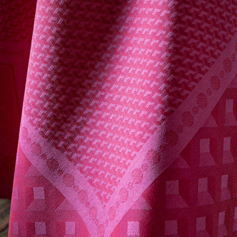 Le Jacquard Francais Tablecloth "Palais Venetien" Pink