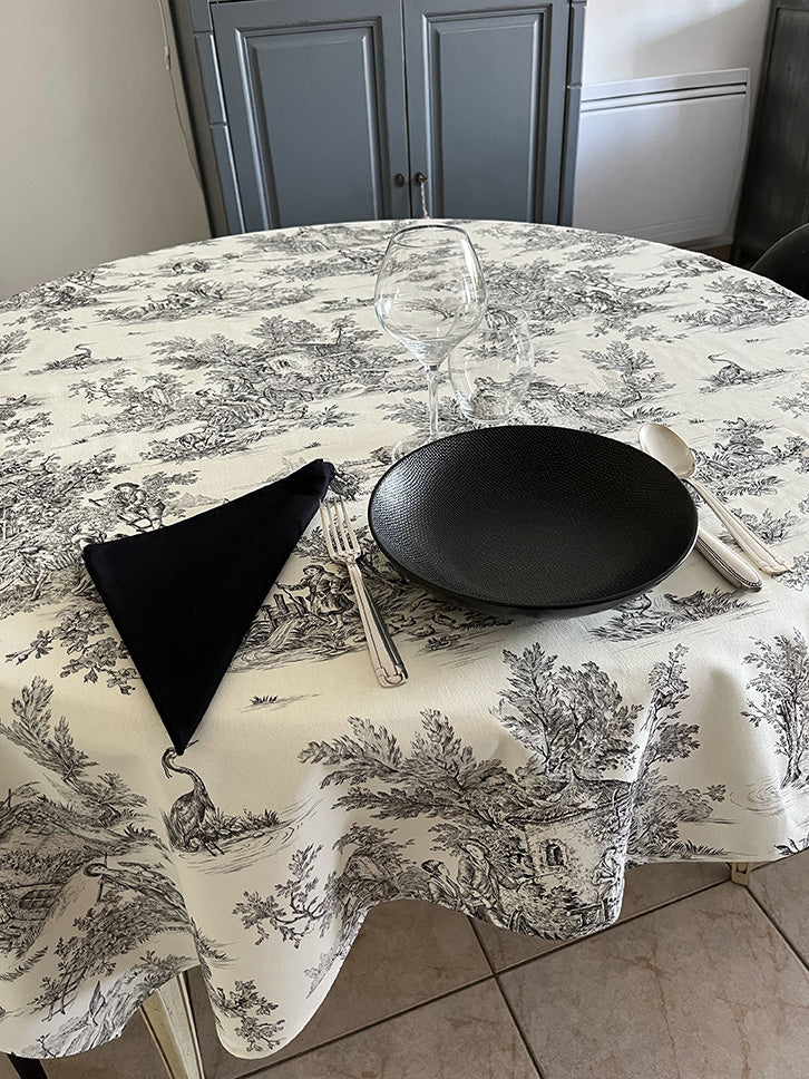 L'Ensoleillade Tablecloth: "Versailles" Ecru & Black