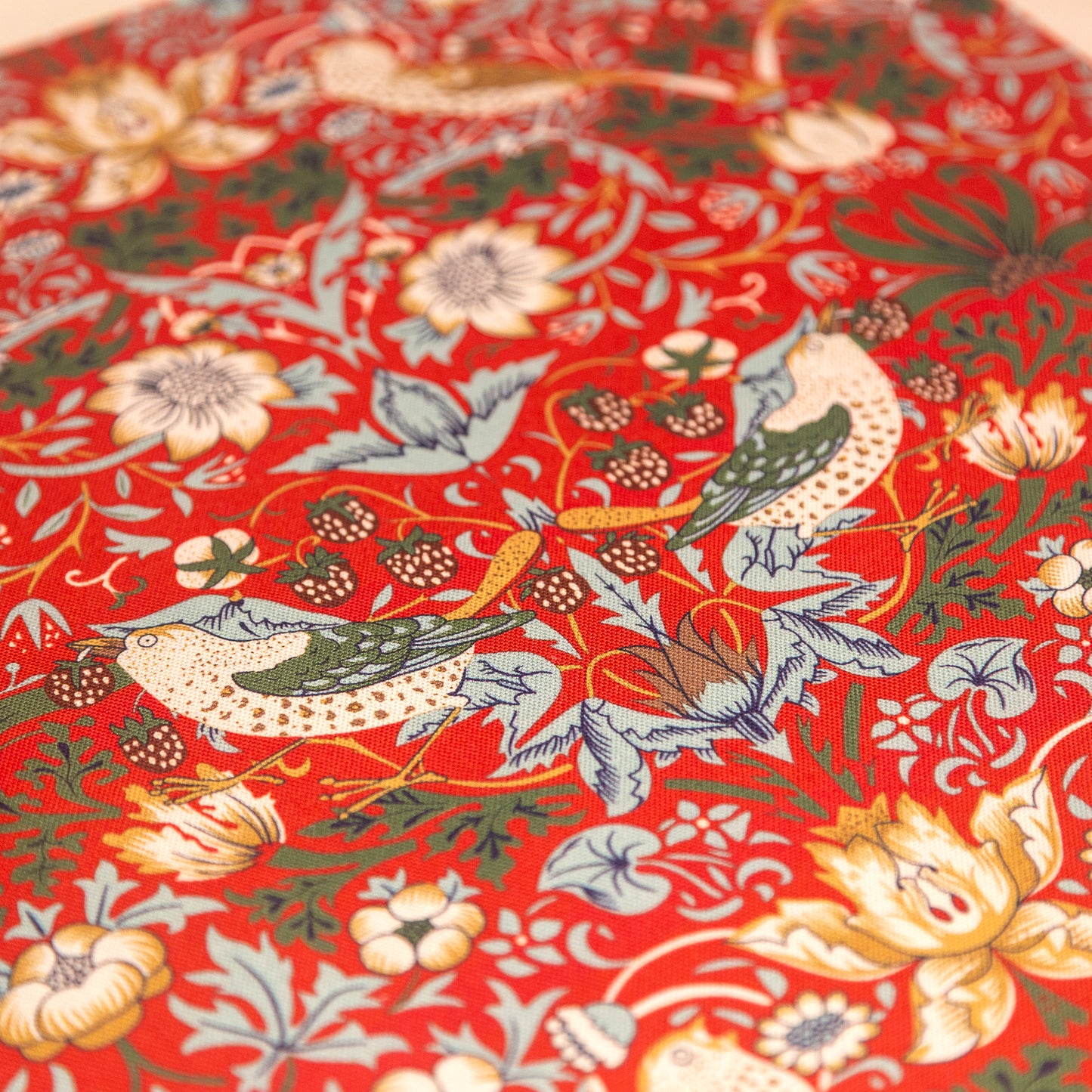 William Morris Tea Towel "Strawberry Thief" Red