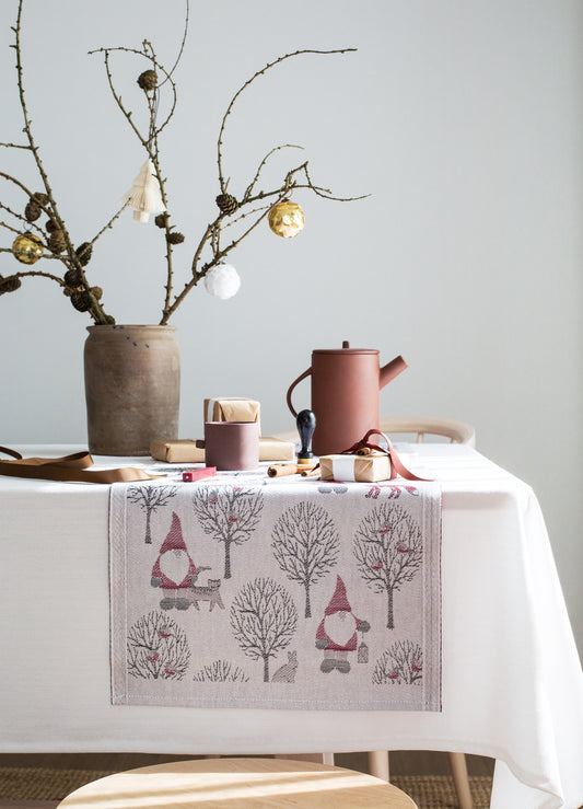 Ekelund Table Runner: "Tomteliv"