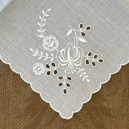 Estate/Vintage Ladies Handkerchief - White Cotton With Embroidered Flowers and Scalloped Edge