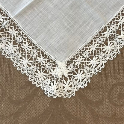 Estate/Vintage Ladies Handkerchief - Off White Linen With Handmade Lace Edge