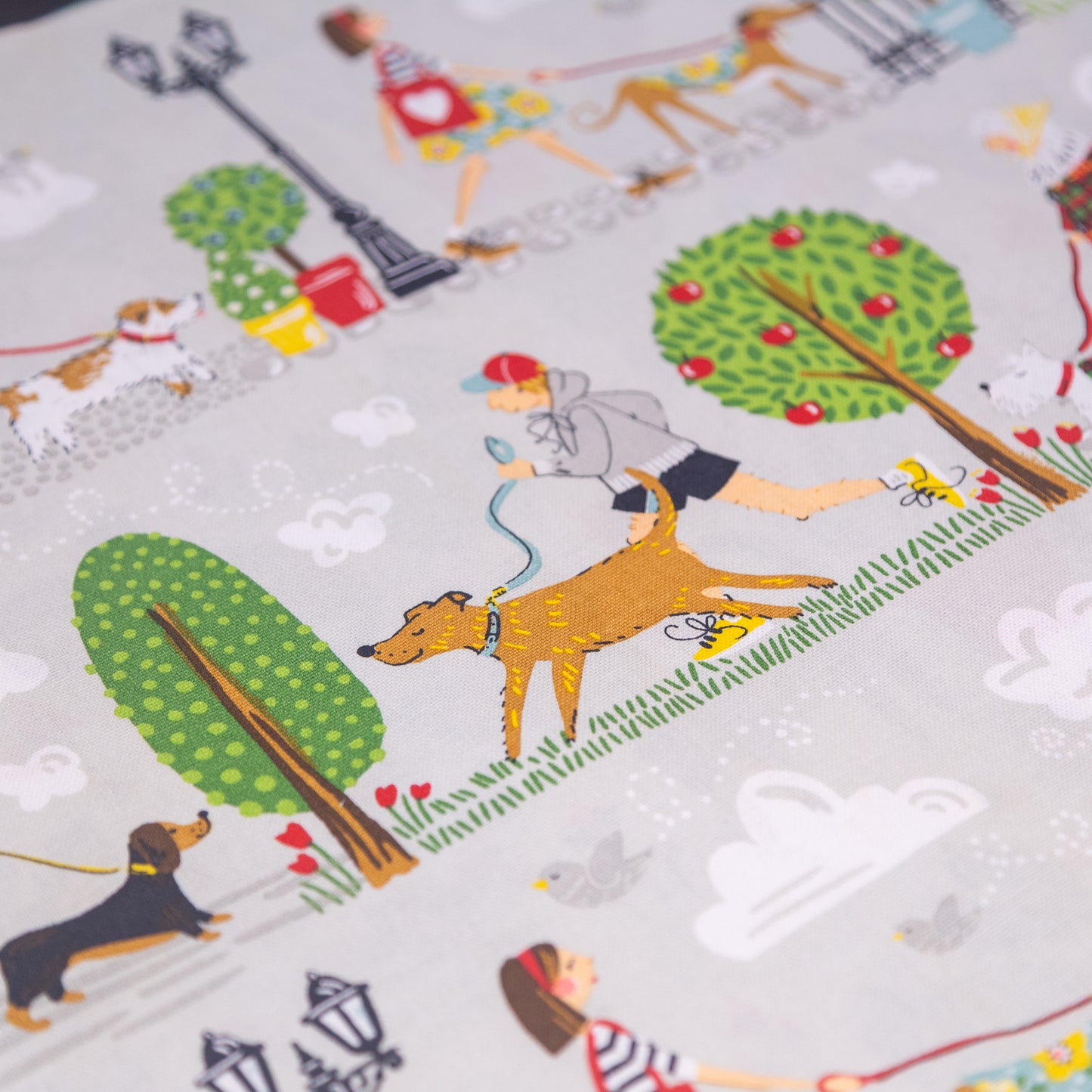 Tea Towel "Walkies"