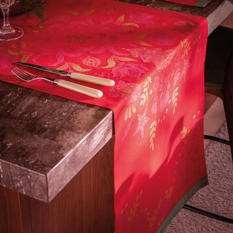 Le Jacquard Français Table Runner "Feérie" Red
