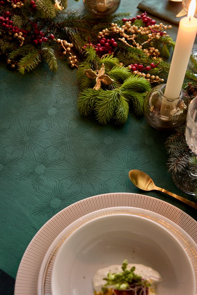Le Jacquard Français Tablecloth "Sous Les Etoiles" Green