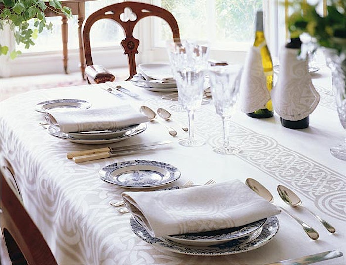 Irish Damask Linen Tablecloth - Colmcille (White)